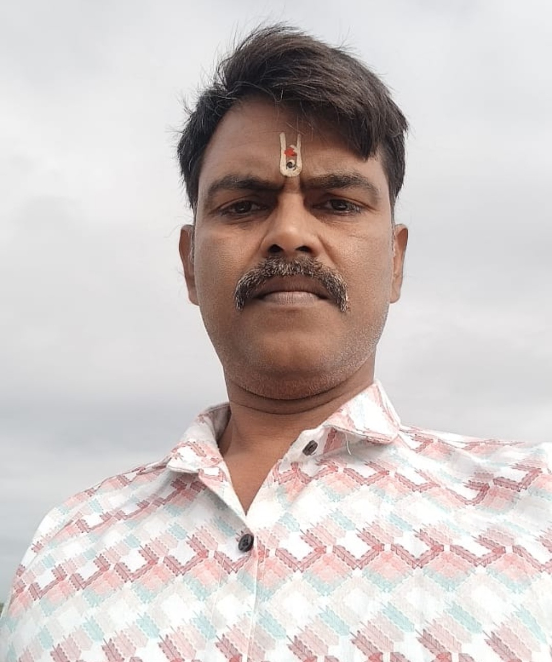 Mr Babasaheb Kisan Gavali