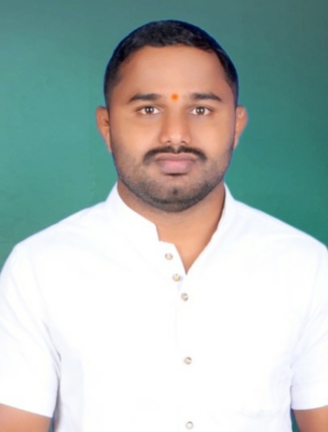 Mr Vaibhav Prakash Yadav